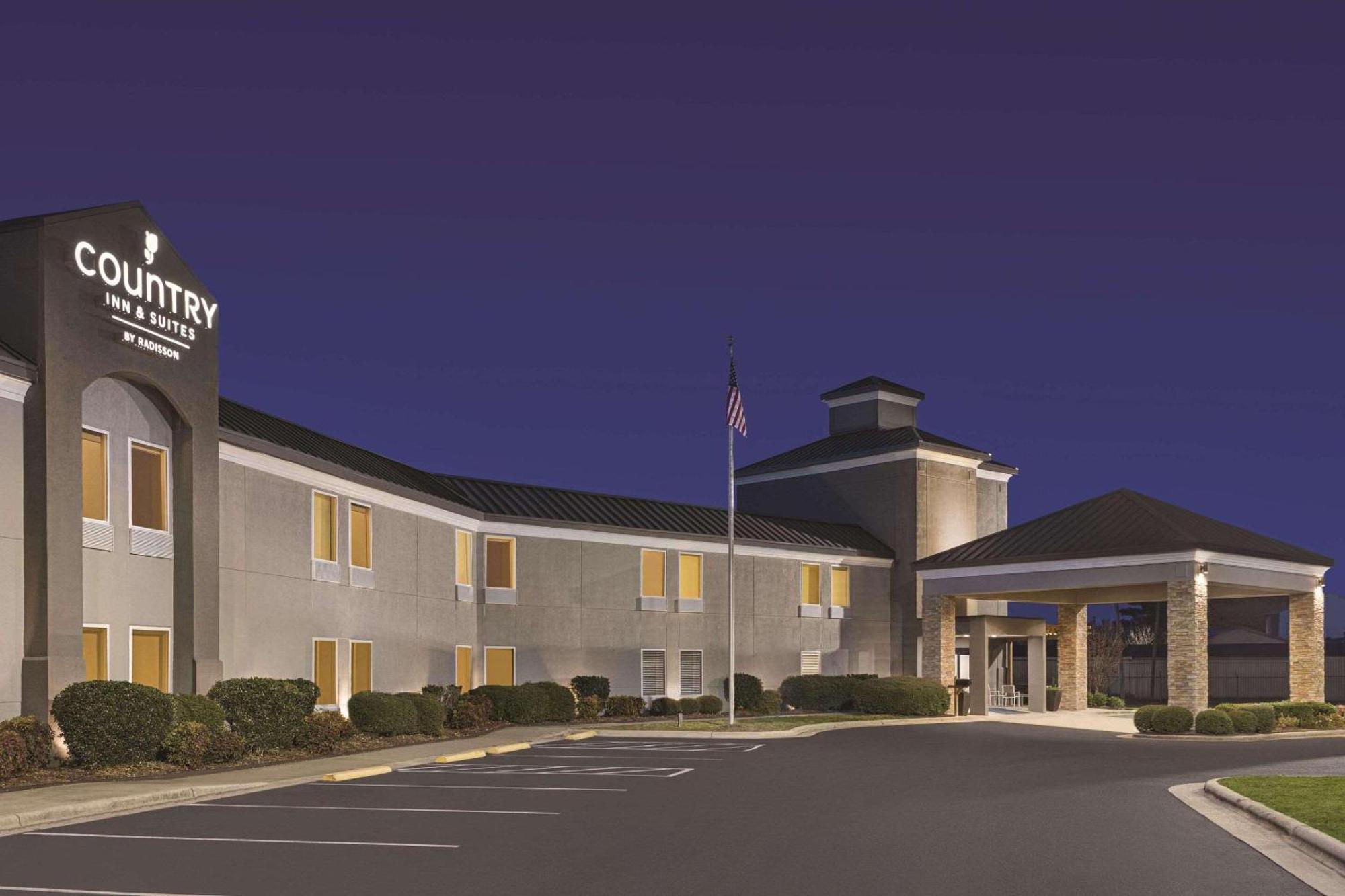 Country Inn & Suites By Radisson, Dunn, Nc Buitenkant foto